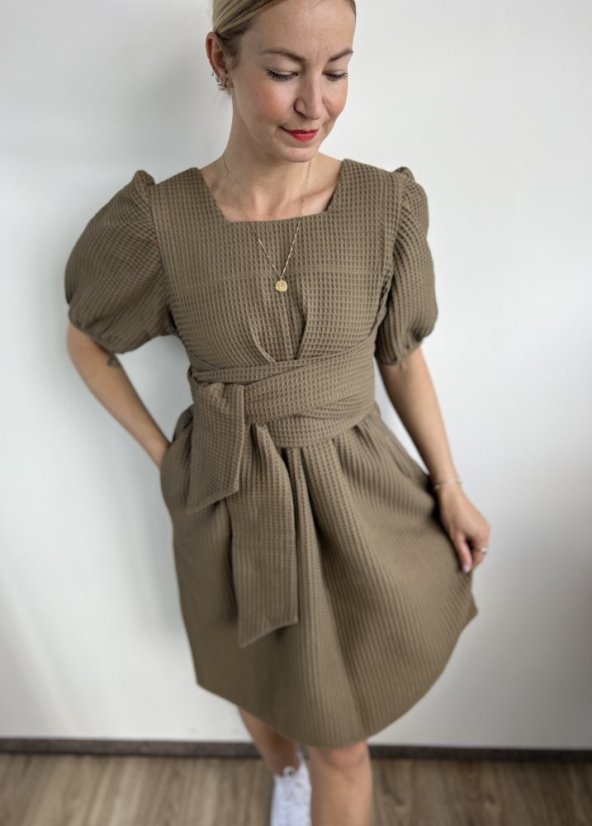 KATE KHAKI
