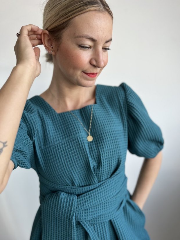KATE PETROLEJ
